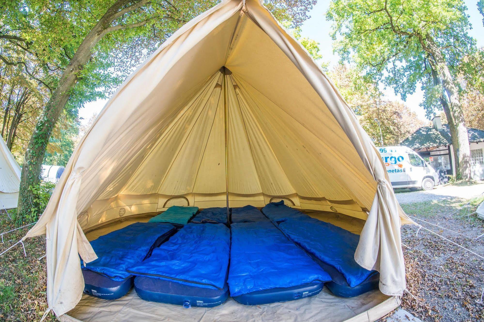 Zarautz Beachside Surf Camp المظهر الخارجي الصورة